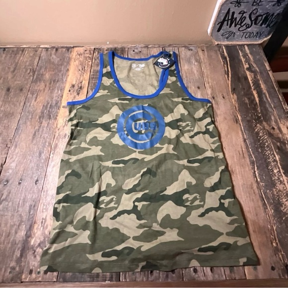 NWT Chicago Cubs MLB Camo Tank Top Size L  Campus Lifestyle Genuine Merchandise - Picture 1 of 8